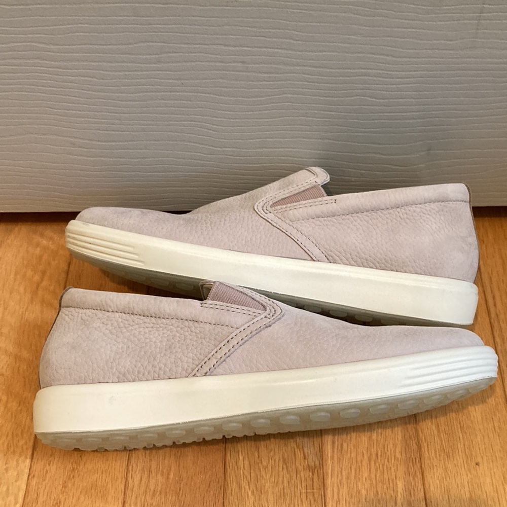 Euc Ecco Gray Flats - image 6